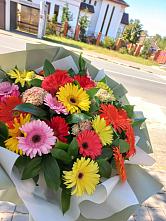 Букет цветов из:  Герберы #REPLACE_PRED# Калино